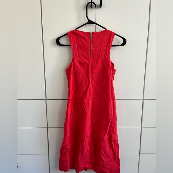 Mod A-line dress with zipper accent - Picture 2 of 2